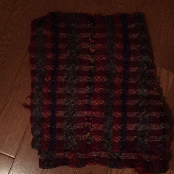 Gorgeous colorful scarf - Picture 1 of 4